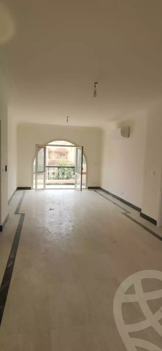 https://aqarmap.com.eg/en/listing/5456355-for-rent-cairo-el-sheikh-zayed-city-compounds-royal-city