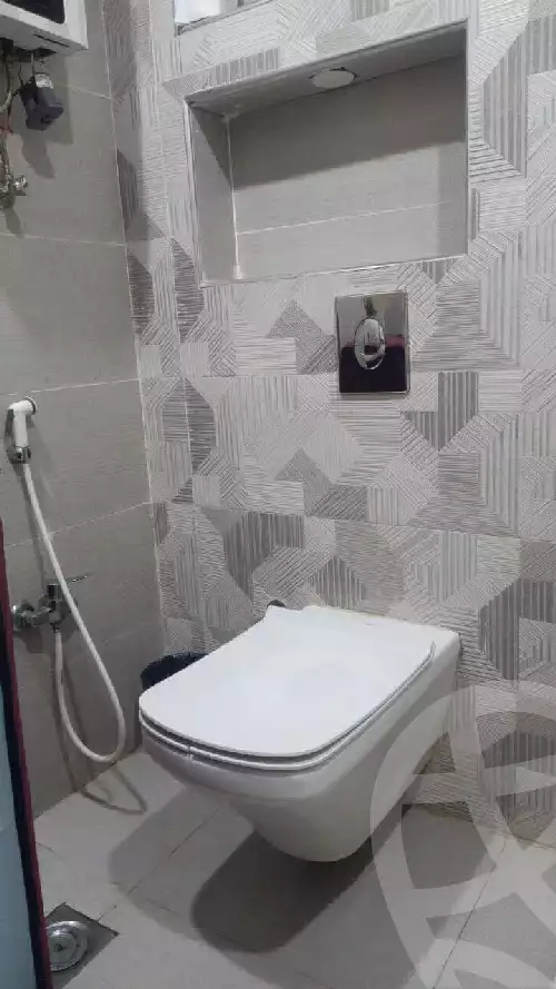 https://aqarmap.com.eg/en/listing/5457648-for-sale-qalyubia-shubra-el-khaima-shubra-el-khaima-city-teraat-el-shabouri-st