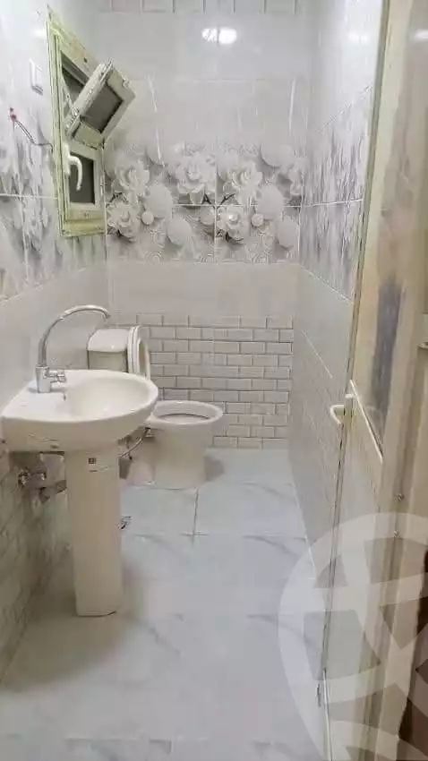 https://aqarmap.com.eg/en/listing/5457929-for-sale-cairo-faisal-kafr-tohormos-queen-nazli-st