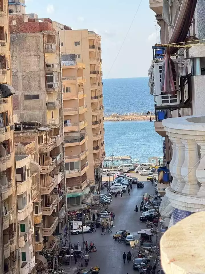 https://aqarmap.com.eg/en/listing/5457941-for-sale-alexandria-sydy-bshr-sydy-bshr-bhry-khalil-hamada-st