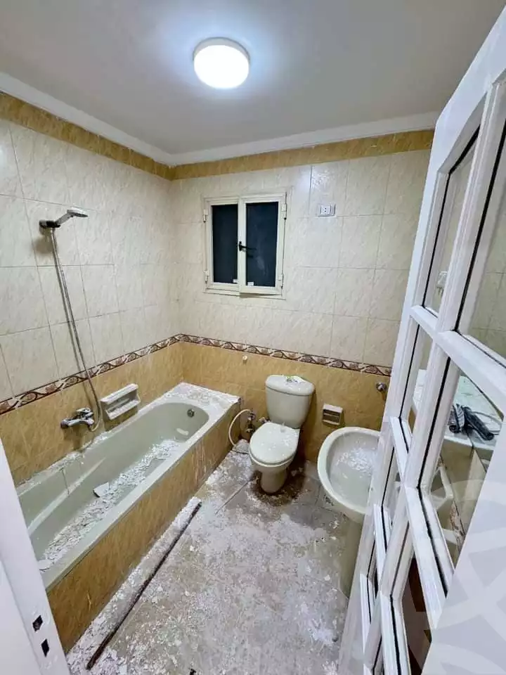 https://aqarmap.com.eg/en/listing/5457941-for-sale-alexandria-sydy-bshr-sydy-bshr-bhry-khalil-hamada-st