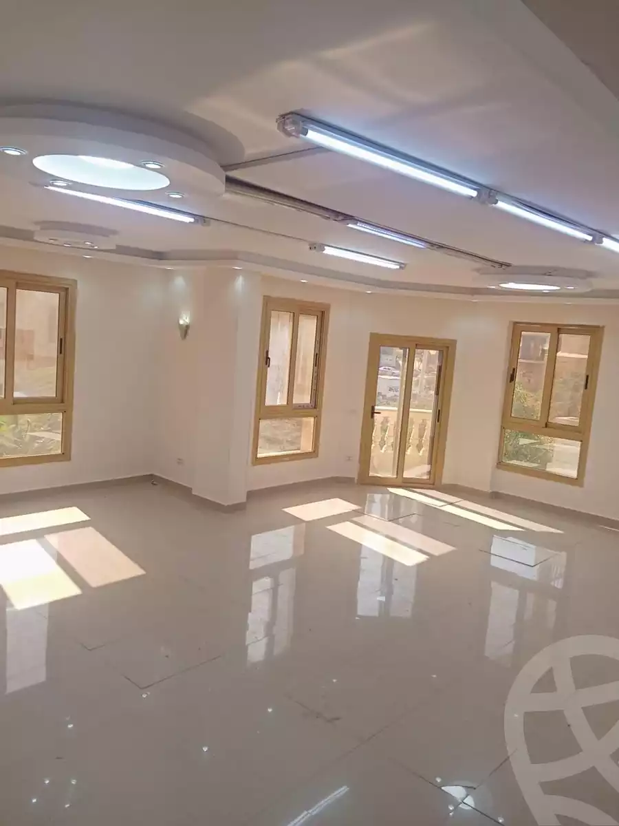 https://aqarmap.com.eg/en/listing/5461029-for-rent-cairo-new-cairo-el-ahyaa-fifth-neighborhood-street-28