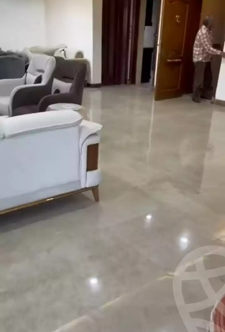 https://aqarmap.com.eg/en/listing/5461089-for-sale-cairo-heliopolis-abdel-hamid-badawi