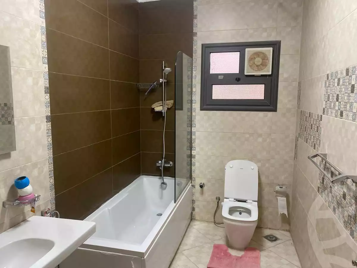 https://aqarmap.com.eg/ar/listing/5461170-for-rent-cairo-new-cairo-compounds-el-deyar-mokhabarat