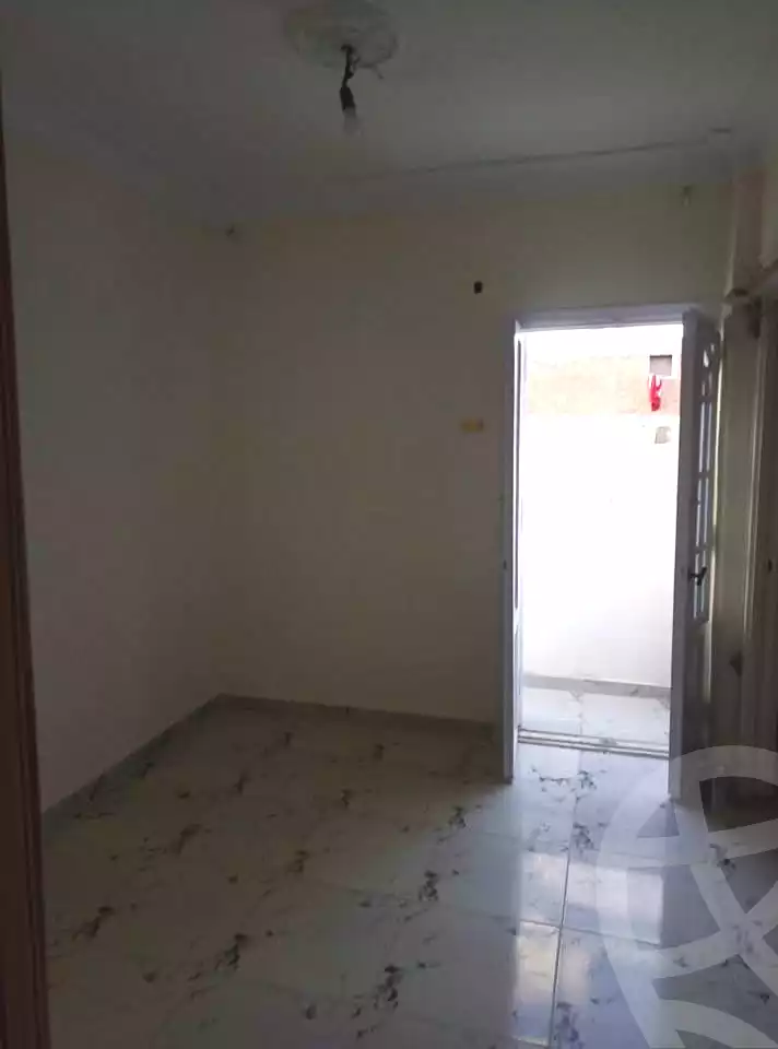 https://aqarmap.com.eg/en/listing/5462916-for-sale-alexandria-krmwz