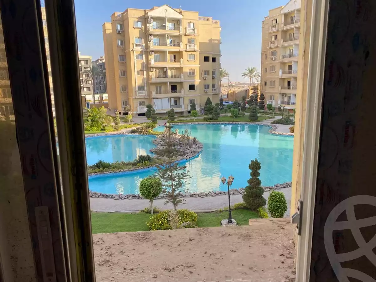 https://aqarmap.com.eg/en/listing/5483072-for-sale-cairo-6th-of-october-hadaeq-october-kmbwnd-fy-hdyq-ktwbr-el-rayhan-oasis