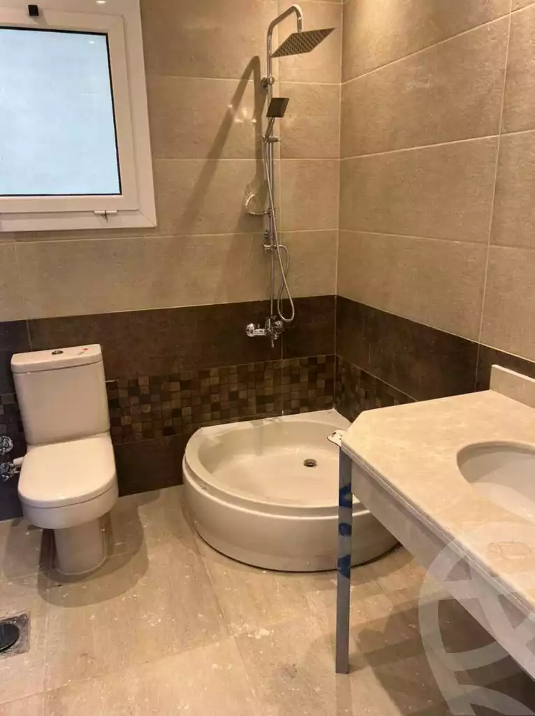 https://aqarmap.com.eg/en/listing/5463229-for-rent-cairo-new-cairo-compounds-hyde-park-hpr-hyde-park