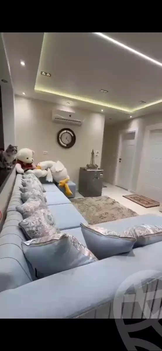 https://aqarmap.com.eg/en/listing/5463229-for-rent-cairo-new-cairo-compounds-hyde-park-hpr-hyde-park