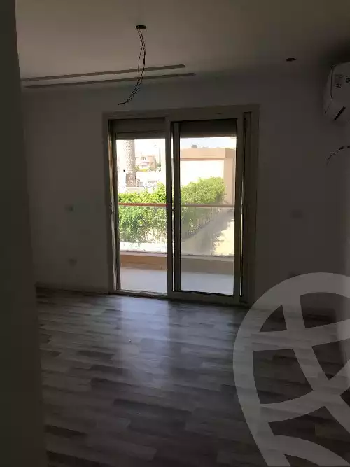 https://aqarmap.com.eg/en/listing/5463309-for-sale-cairo-el-sheikh-zayed-city-compounds-jn-2