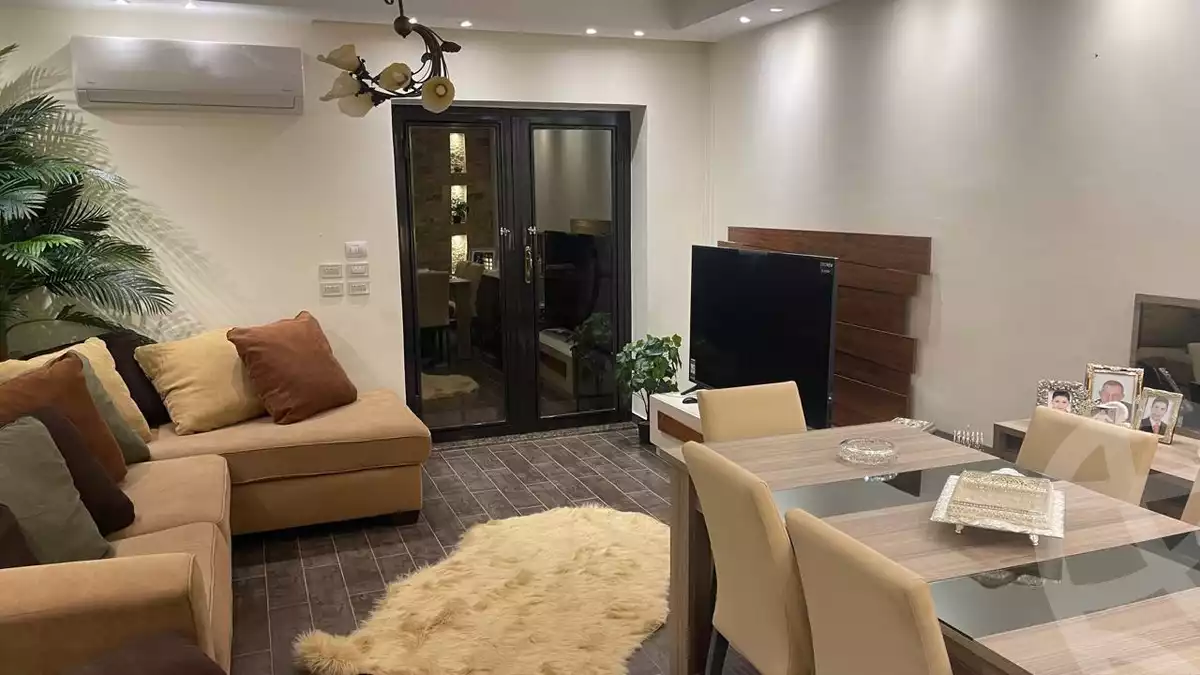 https://aqarmap.com.eg/en/listing/5463771-for-sale-cairo-new-cairo-lrhb-city-phase-5-talaat-mostafa-st
