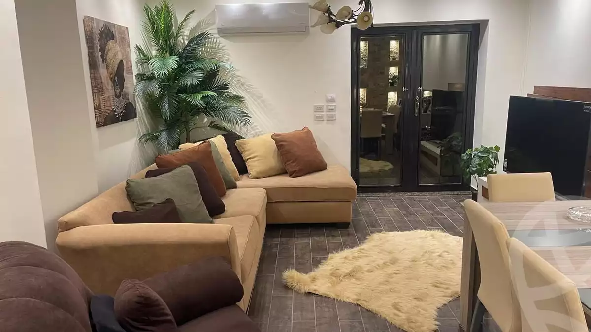https://aqarmap.com.eg/en/listing/5463771-for-sale-cairo-new-cairo-lrhb-city-phase-5-talaat-mostafa-st
