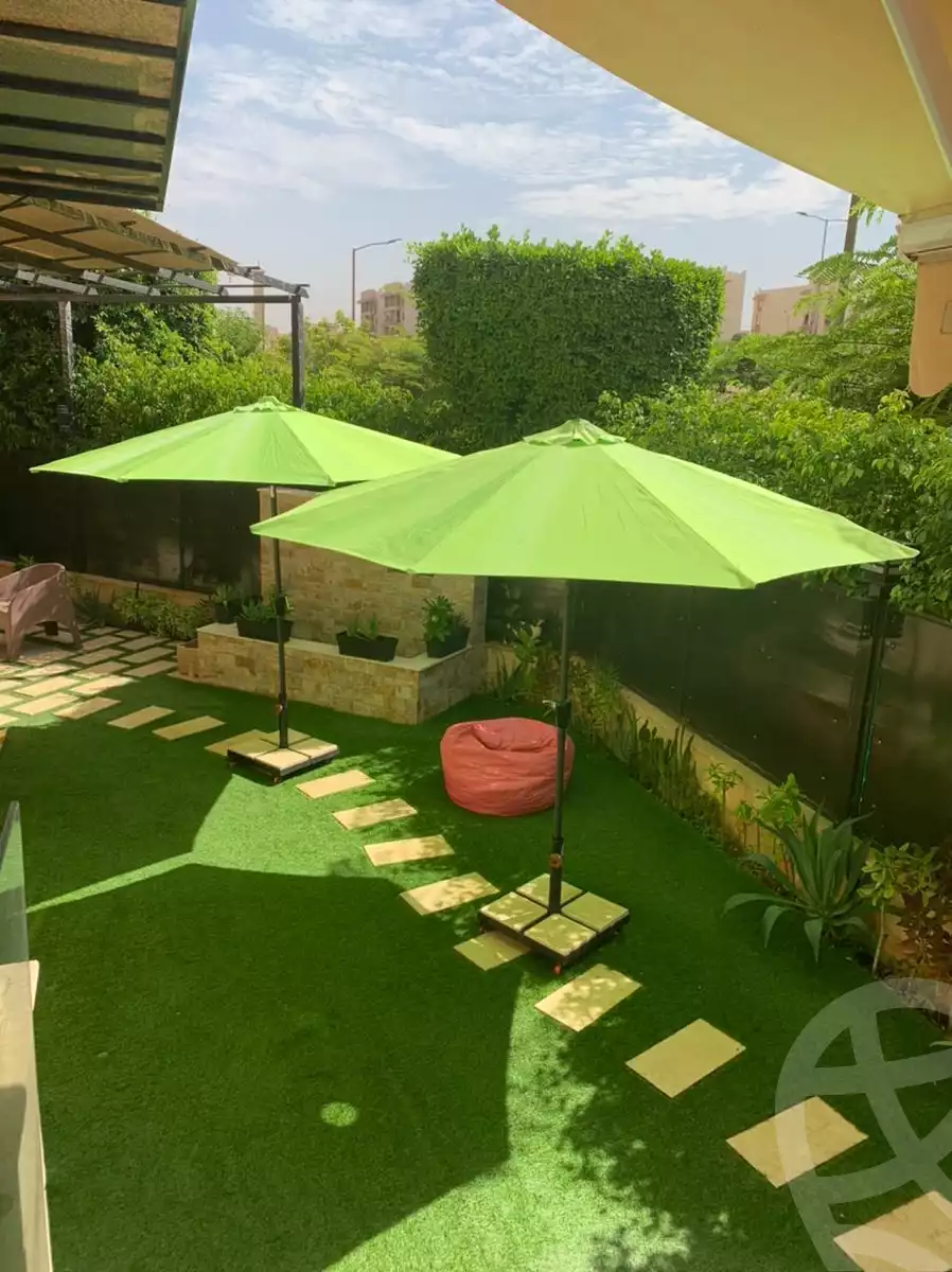 https://aqarmap.com.eg/en/listing/5463771-for-sale-cairo-new-cairo-lrhb-city-phase-5-talaat-mostafa-st