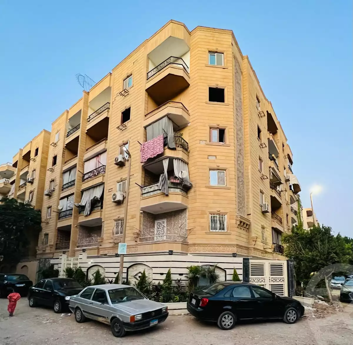 https://aqarmap.com.eg/en/listing/5465454-for-sale-cairo-hadayek-el-ahram-mntq-s