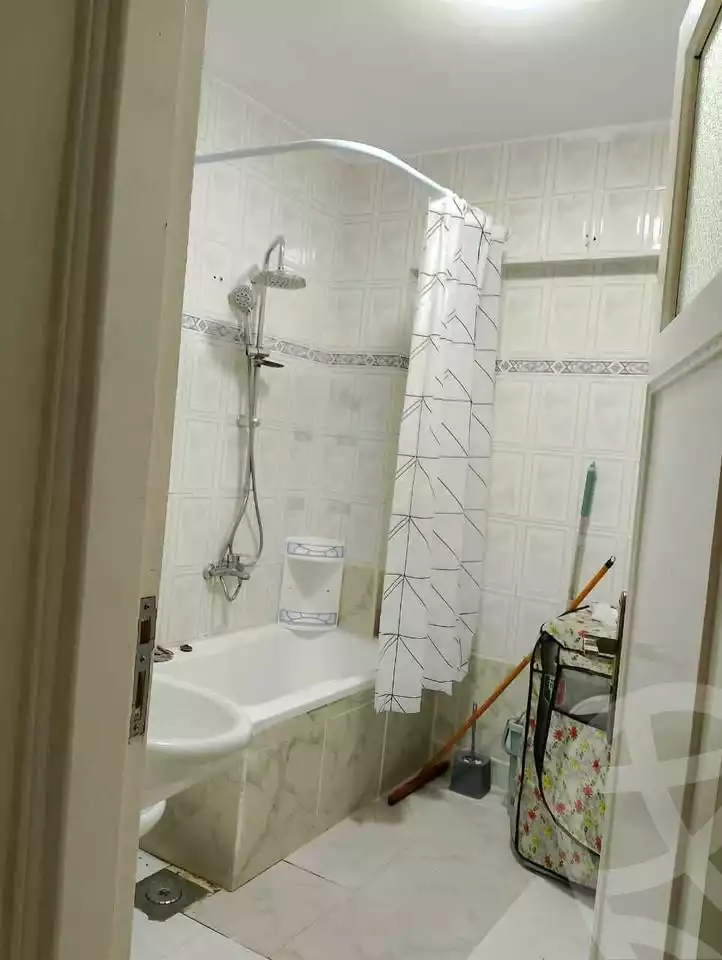 https://aqarmap.com.eg/en/listing/5466545-for-sale-alexandria-el-hanouvel