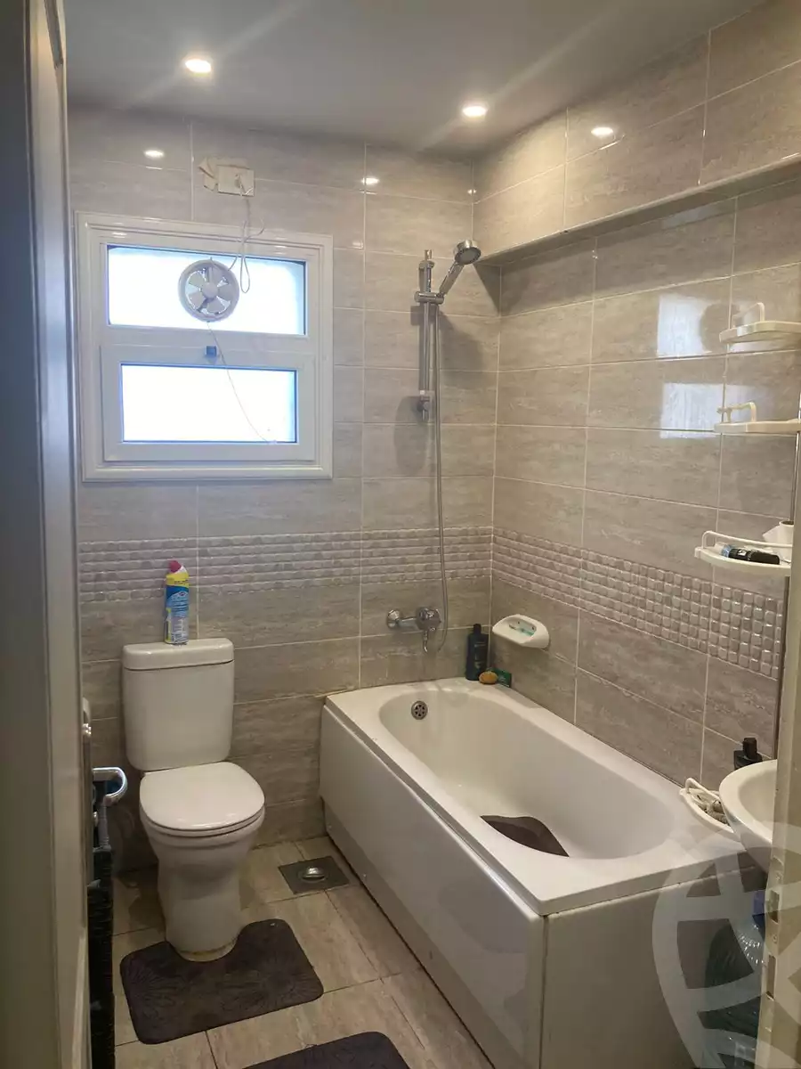 https://aqarmap.com.eg/en/listing/5468915-for-sale-cairo-new-cairo-lrhb-city-mtdd-lrhb-phase-7