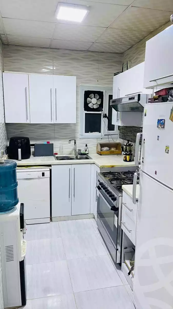 https://aqarmap.com.eg/en/listing/5469504-for-sale-cairo-el-haram-shareaa-el-talateny