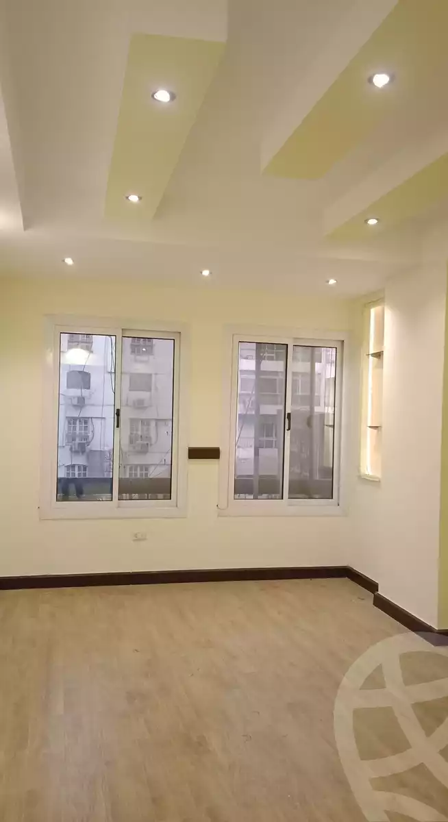 https://aqarmap.com.eg/ar/listing/5472033-for-sale-cairo-ljyz-shareaa-morad  charel degol