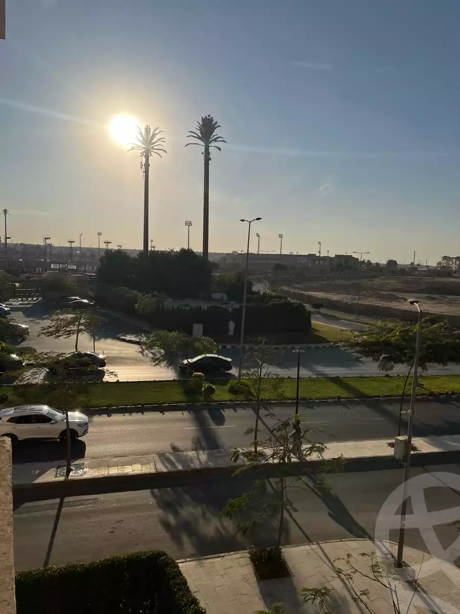 https://aqarmap.com.eg/en/listing/5472341-for-sale-cairo-new-cairo-lrhb-city-mtdd-lrhb-phase-9