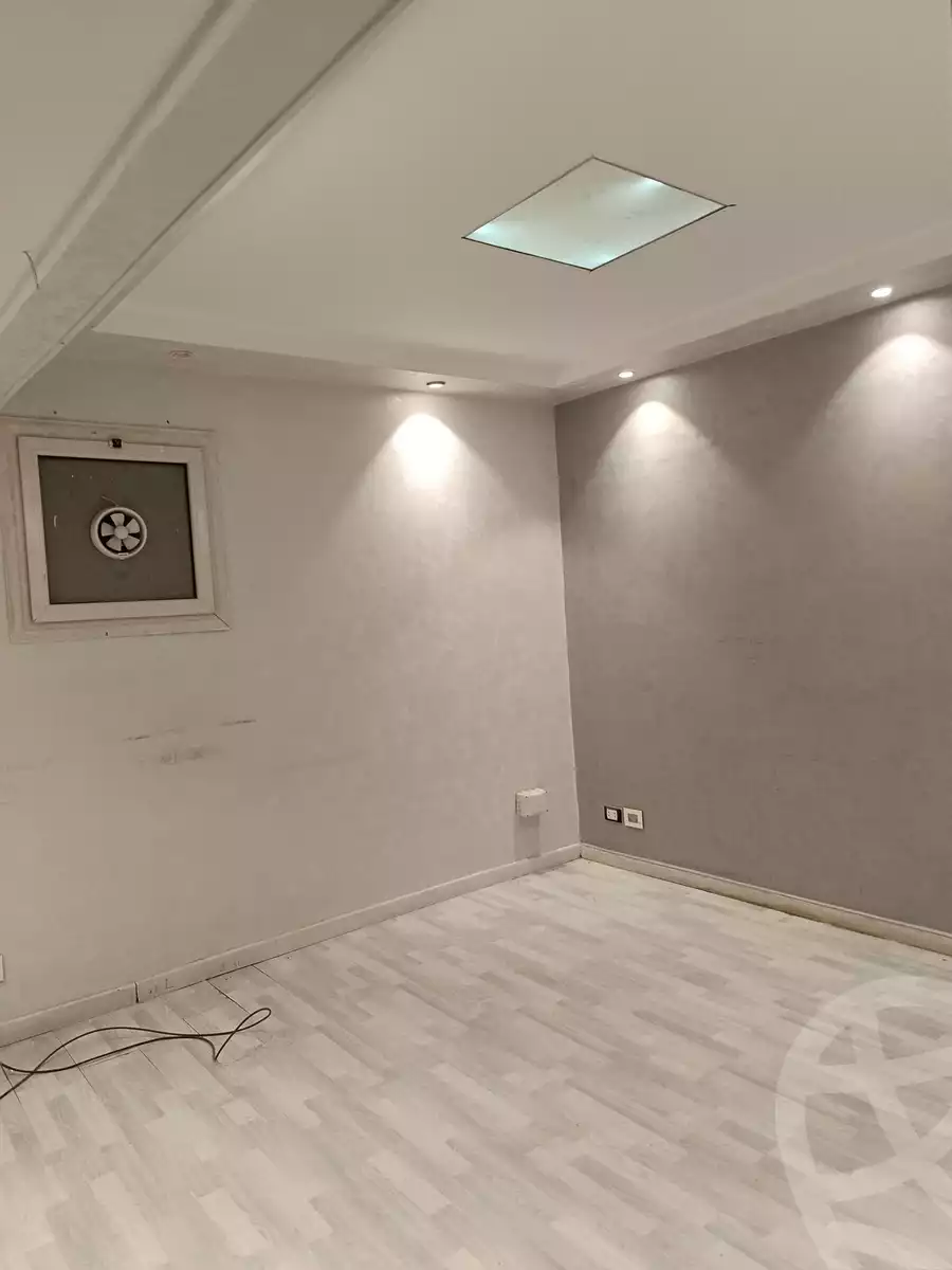 https://aqarmap.com.eg/en/listing/5472346-for-sale-cairo-mokattam-lhdb-l-ly