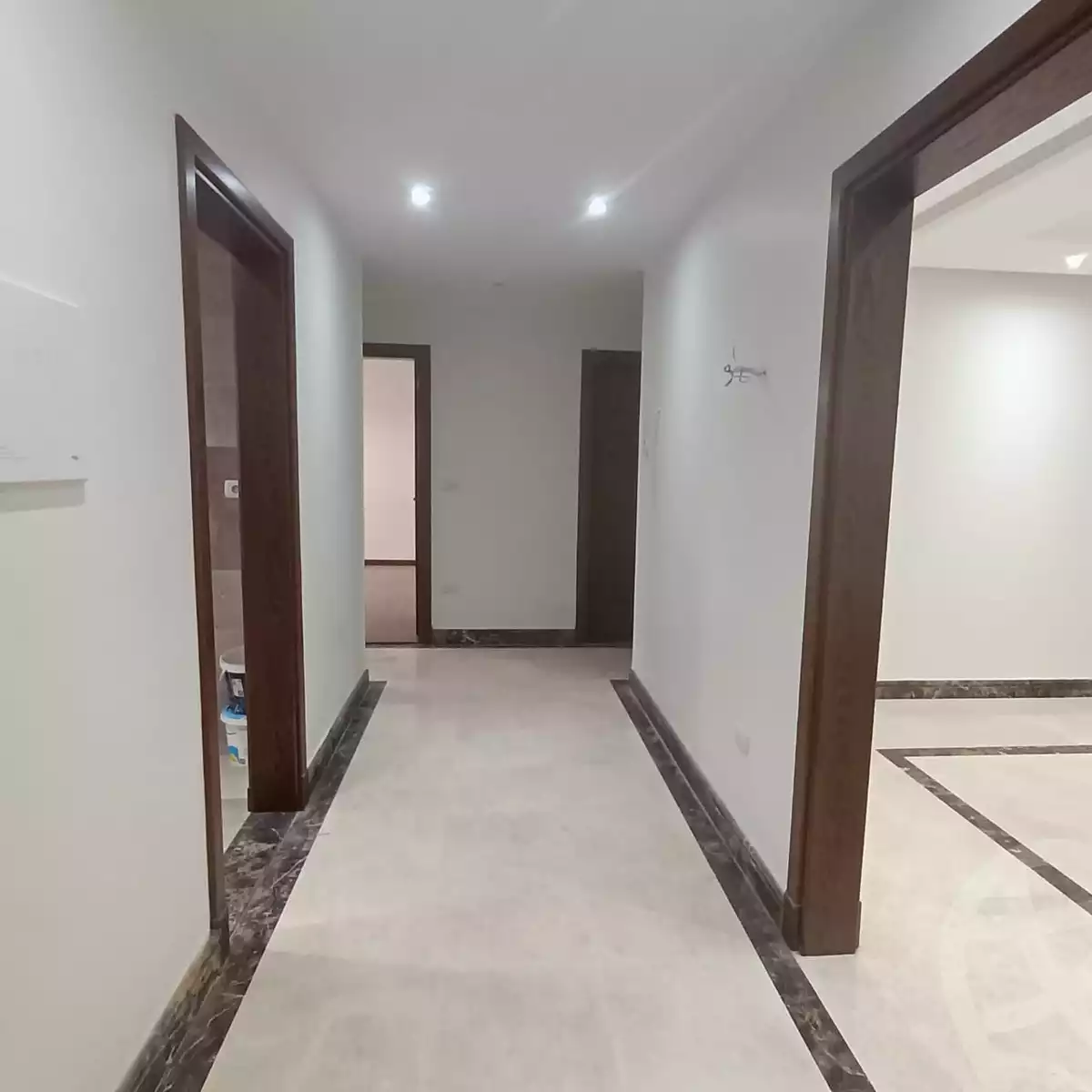https://aqarmap.com.eg/en/listing/5466395-for-rent-cairo-new-cairo-compounds-rock-vera