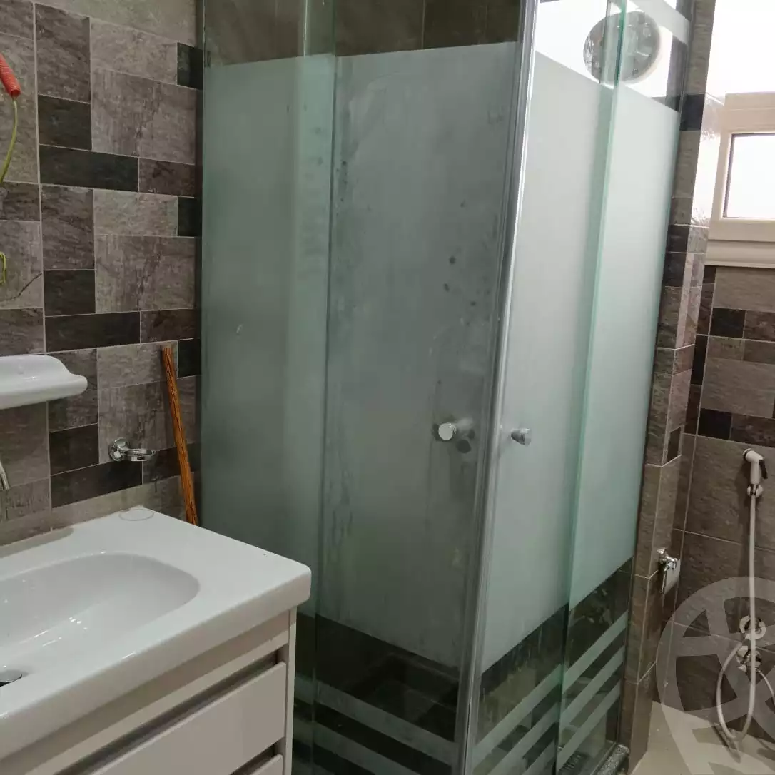 https://aqarmap.com.eg/en/listing/5466395-for-rent-cairo-new-cairo-compounds-rock-vera