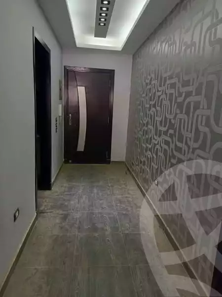 https://aqarmap.com.eg/en/listing/5477350-for-rent-cairo-mokattam-lhdb-l-ly-shareaa-9