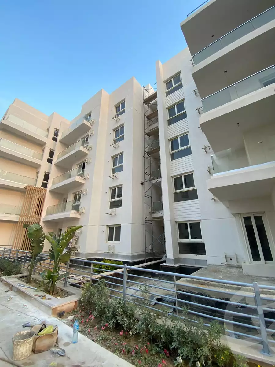 https://aqarmap.com.eg/ar/listing/5485857-for-sale-cairo-6th-of-october-compounds-mountain-view-icity-october