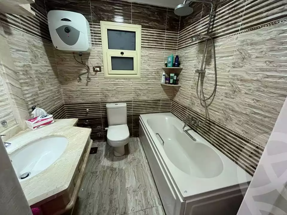https://aqarmap.com.eg/ar/listing/5486897-for-sale-alexandria-fleming-abd-el-fattah-el-taweel-st