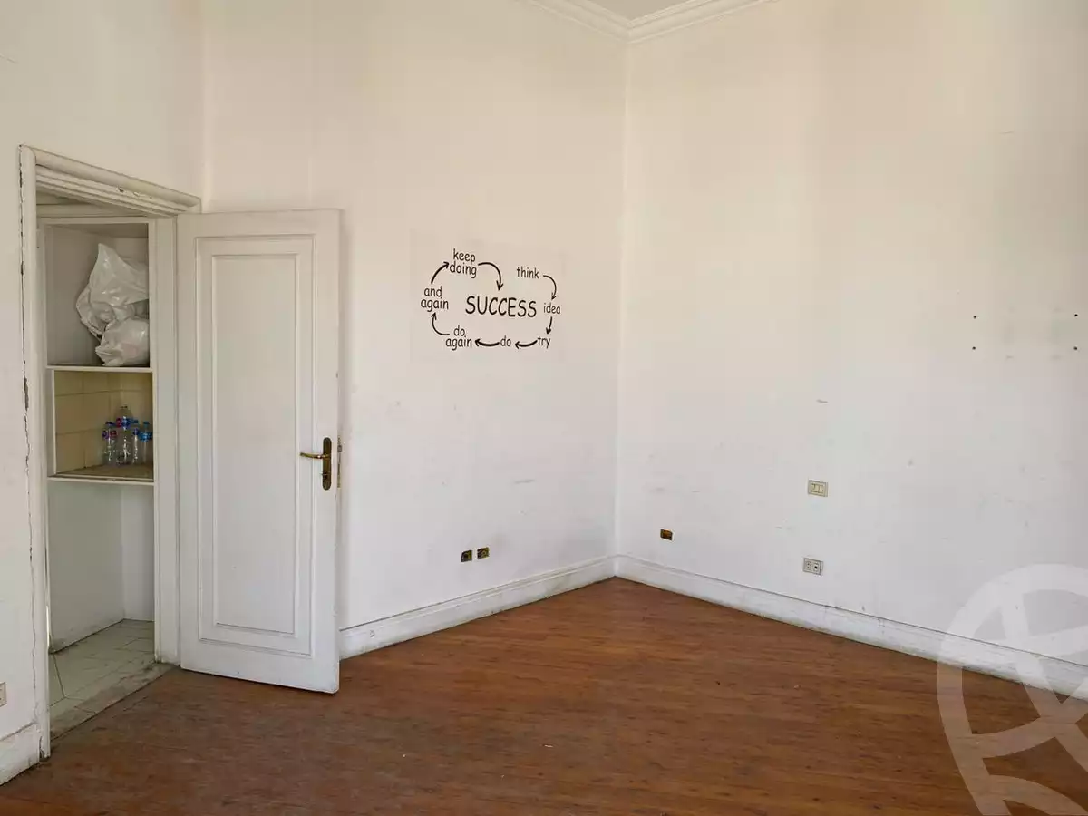 https://aqarmap.com.eg/en/listing/6009689-for-rent-cairo-downtown-bab-el-loaa-al-bustan-st