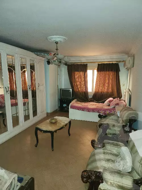 https://aqarmap.com.eg/ar/listing/5470963-for-sale-cairo-heliopolis-manshyet-el-bakry-ibn-sender-sq