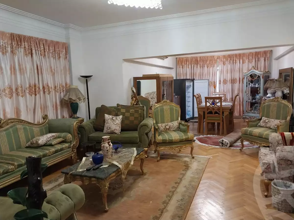 https://aqarmap.com.eg/en/listing/5489135-for-sale-cairo-manial-manial-st