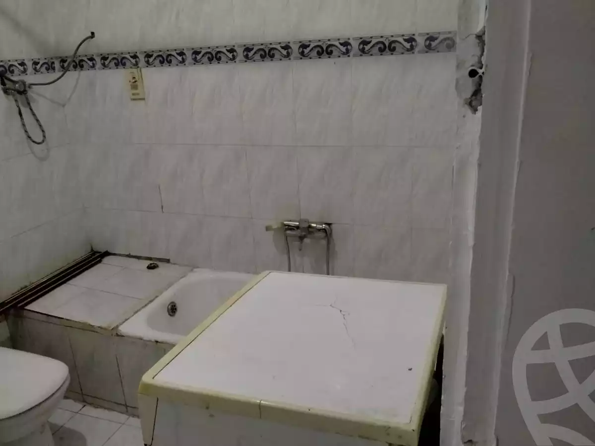 https://aqarmap.com.eg/en/listing/5490227-for-sale-cairo-nasr-city-mostafa-el-nahaas-st