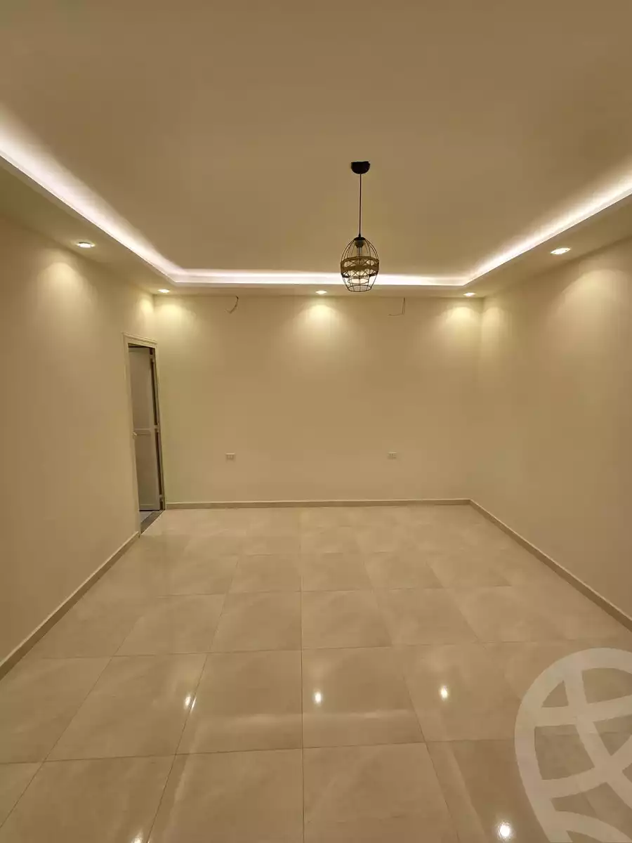 https://aqarmap.com.eg/en/listing/5490710-for-sale-cairo-6th-of-october-el-ahyaa-neighborhood-4th-neighbourhood-1