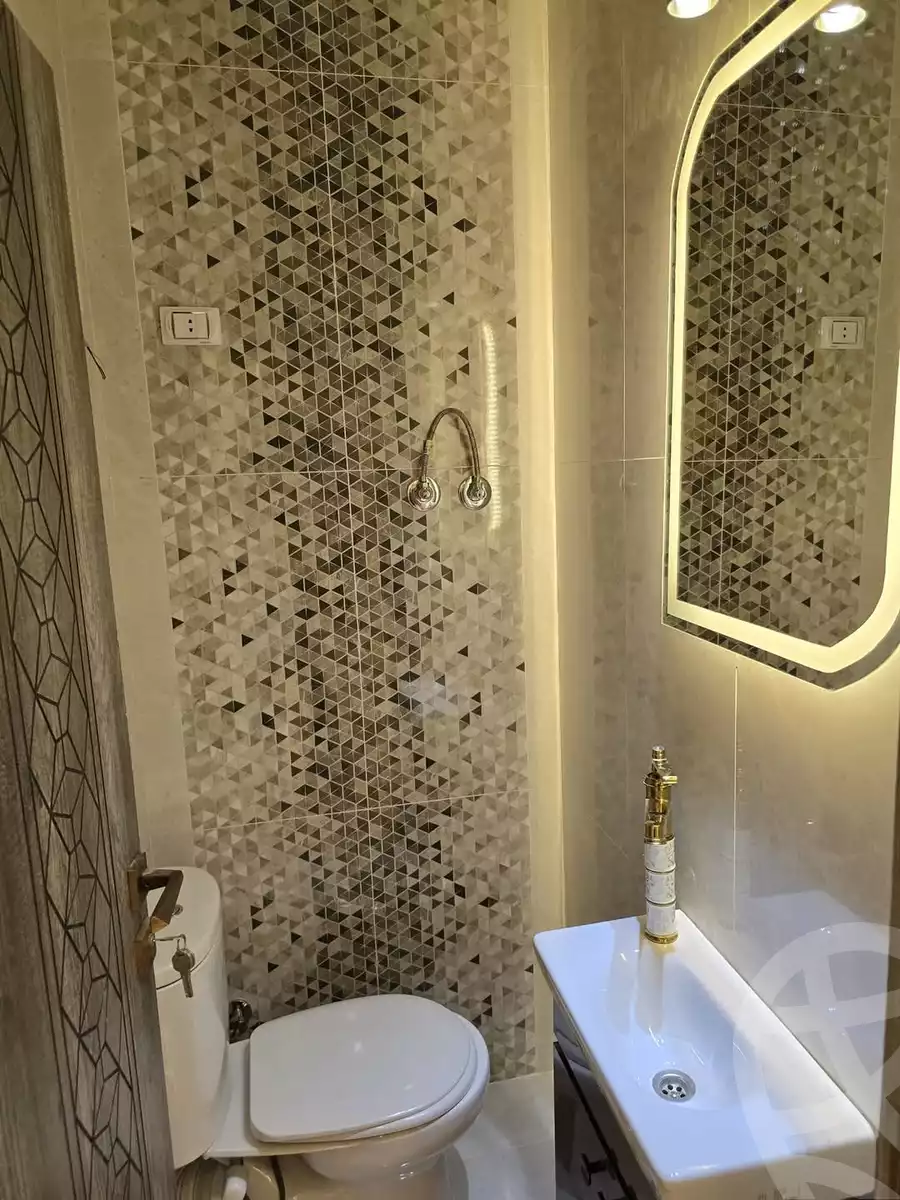 https://aqarmap.com.eg/en/listing/5490710-for-sale-cairo-6th-of-october-el-ahyaa-neighborhood-4th-neighbourhood-1