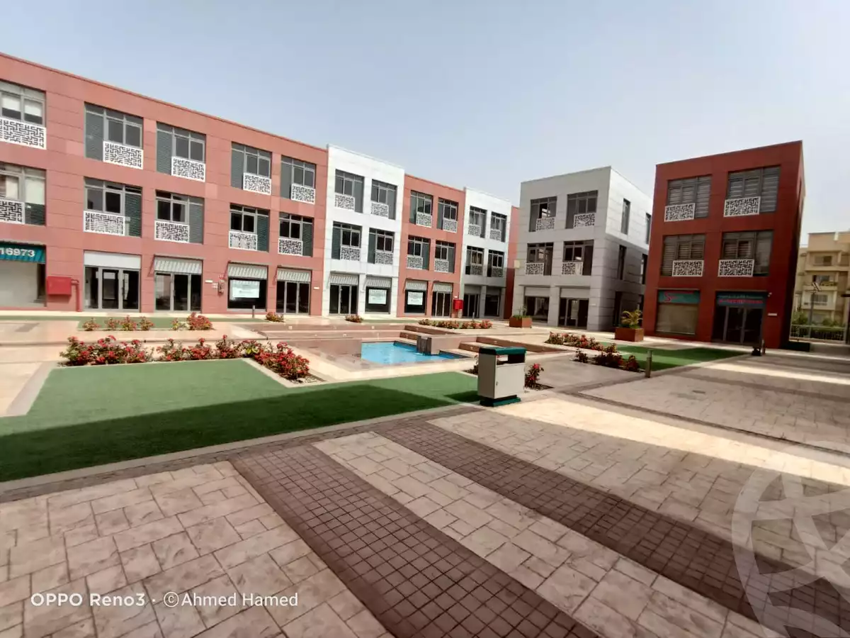 https://aqarmap.com.eg/en/listing/5491155-for-sale-cairo-el-sheikh-zayed-city-compounds-the-courtyard-mall-dorra