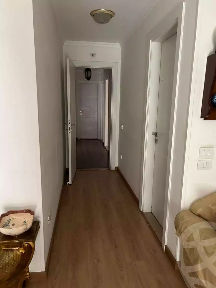 https://aqarmap.com.eg/en/listing/5491165-for-sale-cairo-el-sheikh-zayed-city-compounds-green-3
