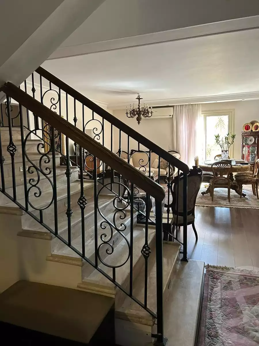 https://aqarmap.com.eg/en/listing/5491165-for-sale-cairo-el-sheikh-zayed-city-compounds-green-3