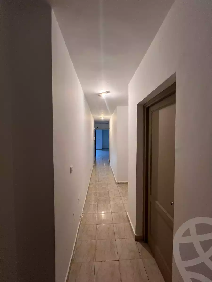 https://aqarmap.com.eg/en/listing/5494755-for-sale-cairo-new-cairo-lrhb-city-phase-5-talaat-mostafa-st
