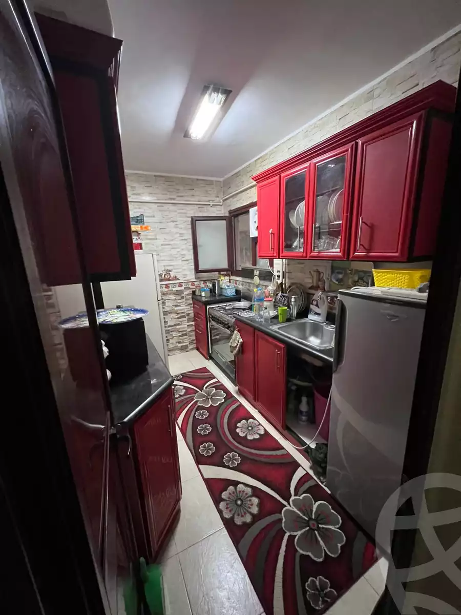 https://aqarmap.com.eg/ar/listing/5495771-for-sale-cairo-6th-of-october-el-ahyaa-neighborhood-3rd-al-hay-al-thalith-st