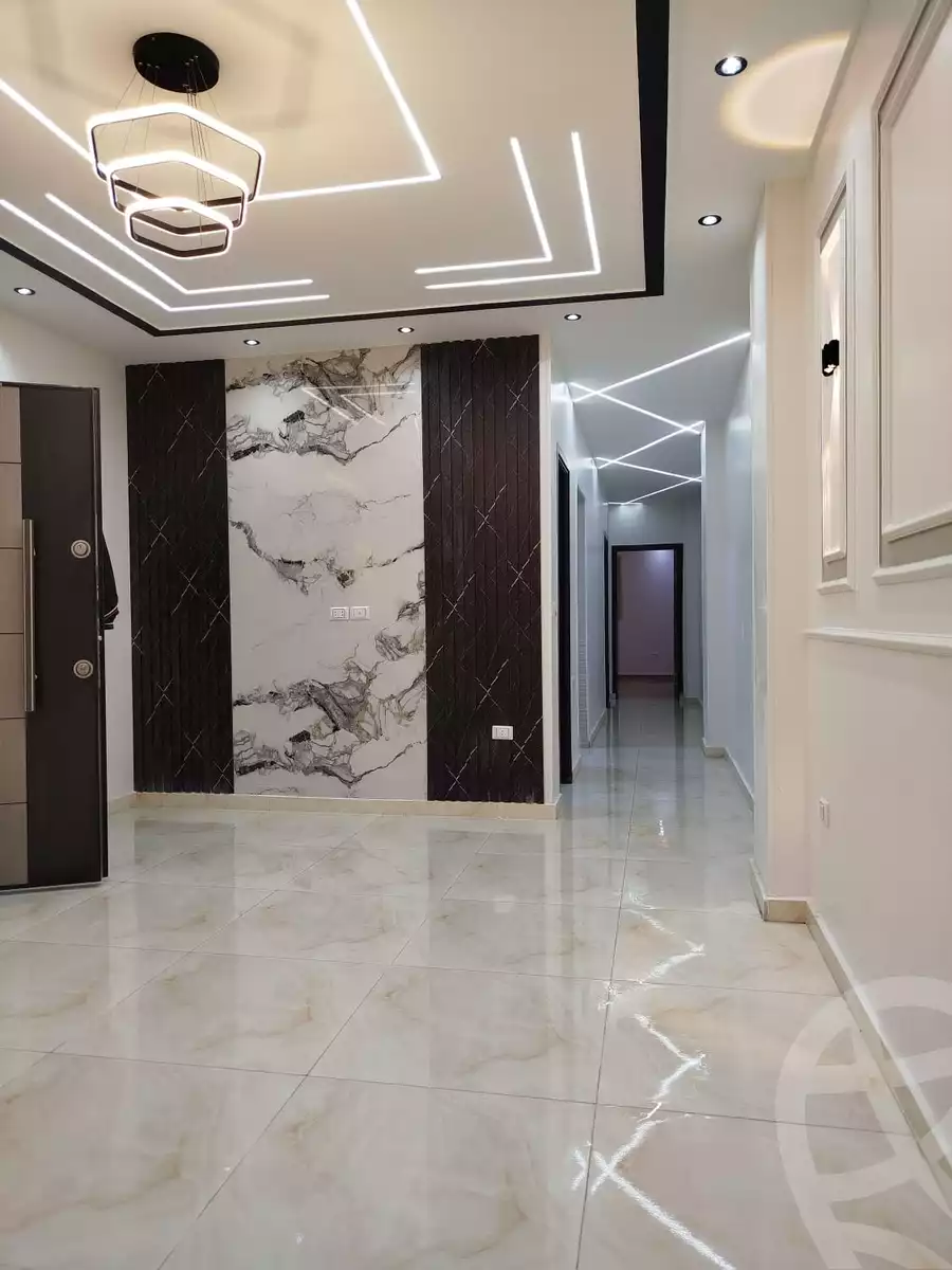 https://aqarmap.com.eg/en/listing/5499060-for-sale-cairo-6th-of-october-el-ahyaa-neighborhood-2nd-dr-mohammed-badawi-st