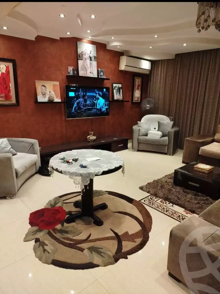 https://aqarmap.com.eg/ar/listing/5499484-for-sale-cairo-el-abbasiya
