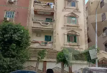 https://aqarmap.com.eg/en/listing/5501845-for-sale-cairo-6th-of-october-el-ahyaa-neighborhood-3rd-al-hay-al-thalith-st