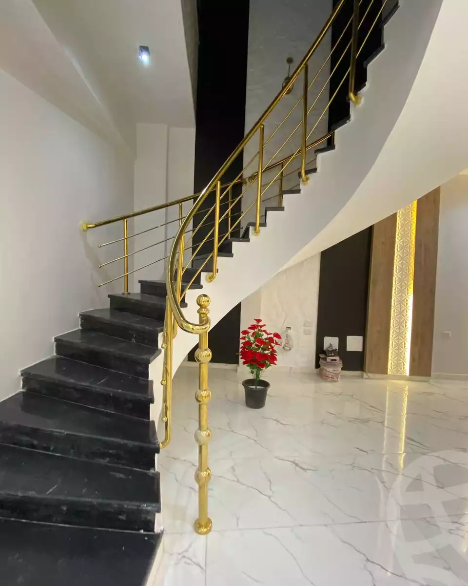 https://aqarmap.com.eg/ar/listing/5502503-for-sale-cairo-hadayek-el-ahram-mntq-d