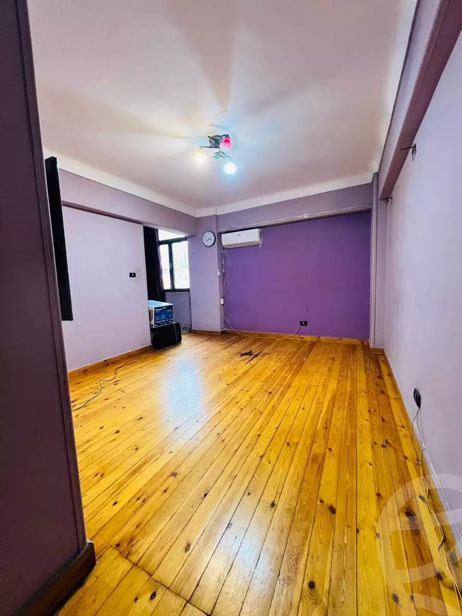 https://aqarmap.com.eg/en/listing/5504569-for-sale-alexandria-lauran-shr-bw-qyr-tryq-lhry