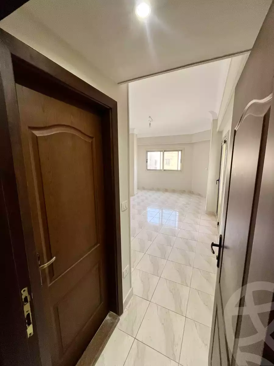 https://aqarmap.com.eg/en/listing/5840192-for-rent-cairo-new-cairo-el-yassamin-el-yasmeen-3-mohamed-rahim-st