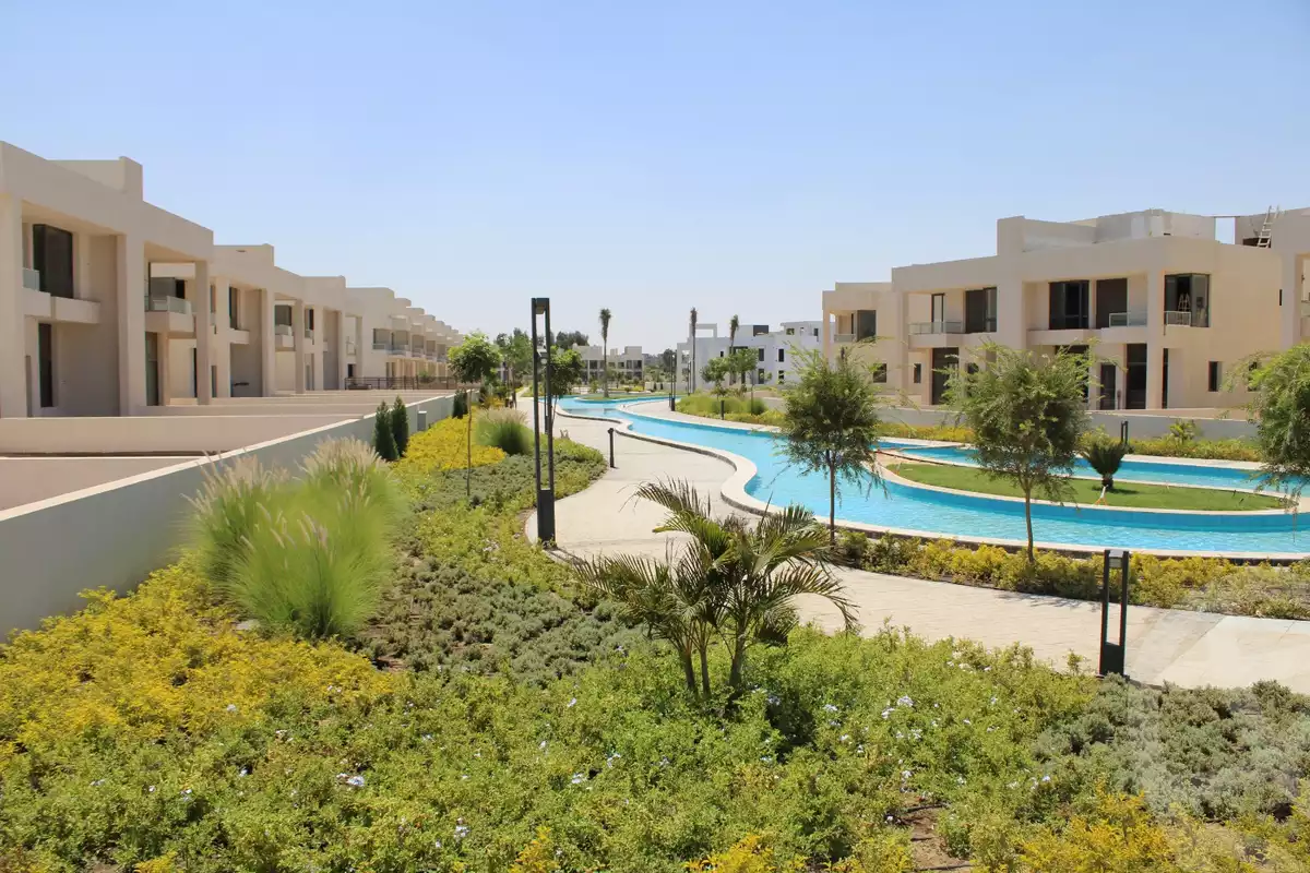 https://aqarmap.com.eg/en/listing/5507403-for-sale-cairo-el-sheikh-zayed-city-lshykh-zyd-ljdyd-lake-west-2-cairo-capital