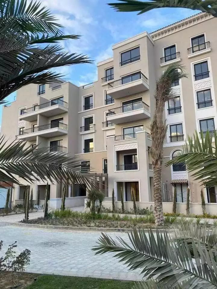 https://aqarmap.com.eg/ar/listing/5507480-for-sale-cairo-el-sheikh-zayed-city-compounds-kmbwnd-fyldj-wyst-dr-llttwyr
