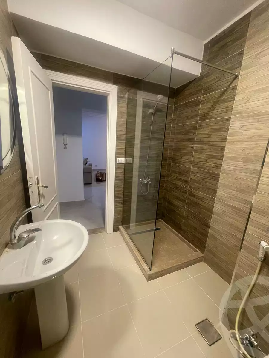 https://aqarmap.com.eg/en/listing/5509683-for-rent-cairo-6th-of-october-compounds-dream-land-flower-resort