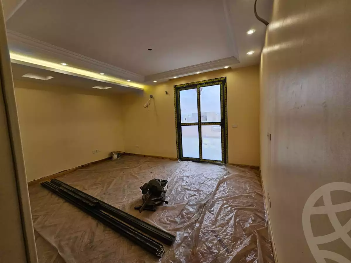 https://aqarmap.com.eg/ar/listing/5513322-for-sale-cairo-6th-of-october-compounds-woodville