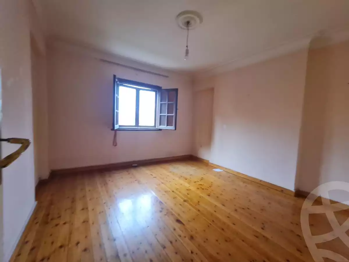 https://aqarmap.com.eg/en/listing/5515988-for-sale-alexandria-sidi-gaber-shr-sydy-jbr